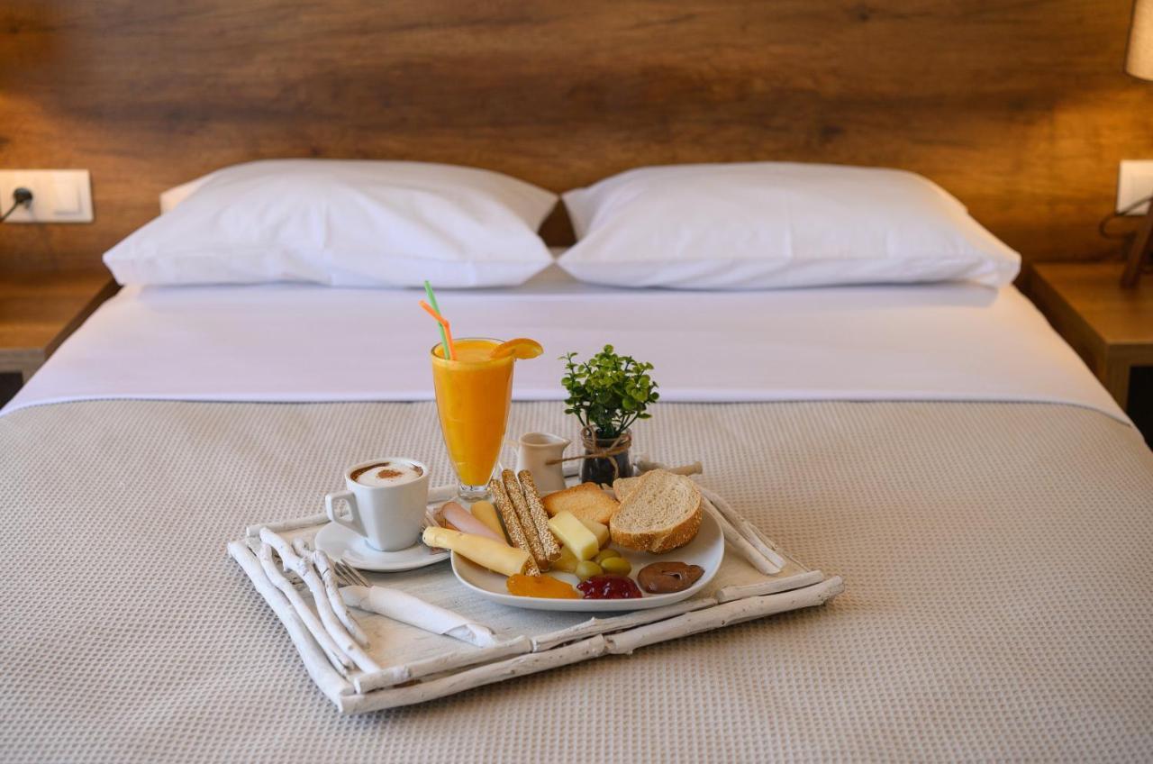 Olympic Hotel Moírai 외부 사진